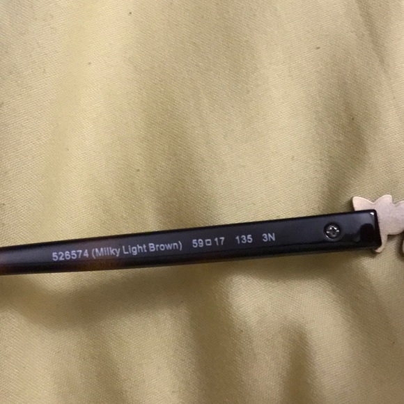 Coach sunglasses - Picture 4 of 5